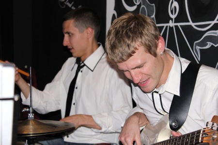 Группа "DELUXE"