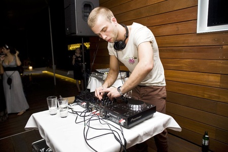 KOFFEIN music agency